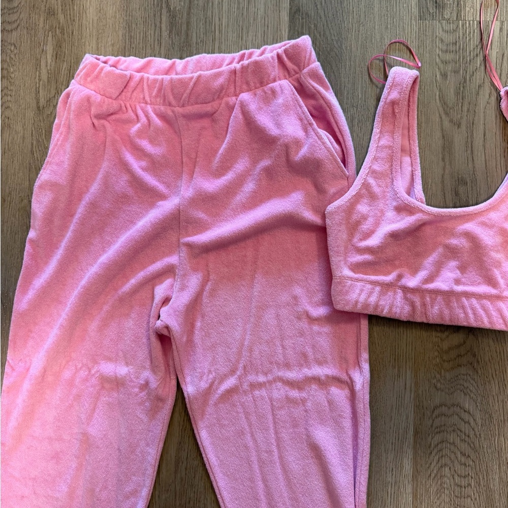 Pink Lounge Set - Picture 3 of 3